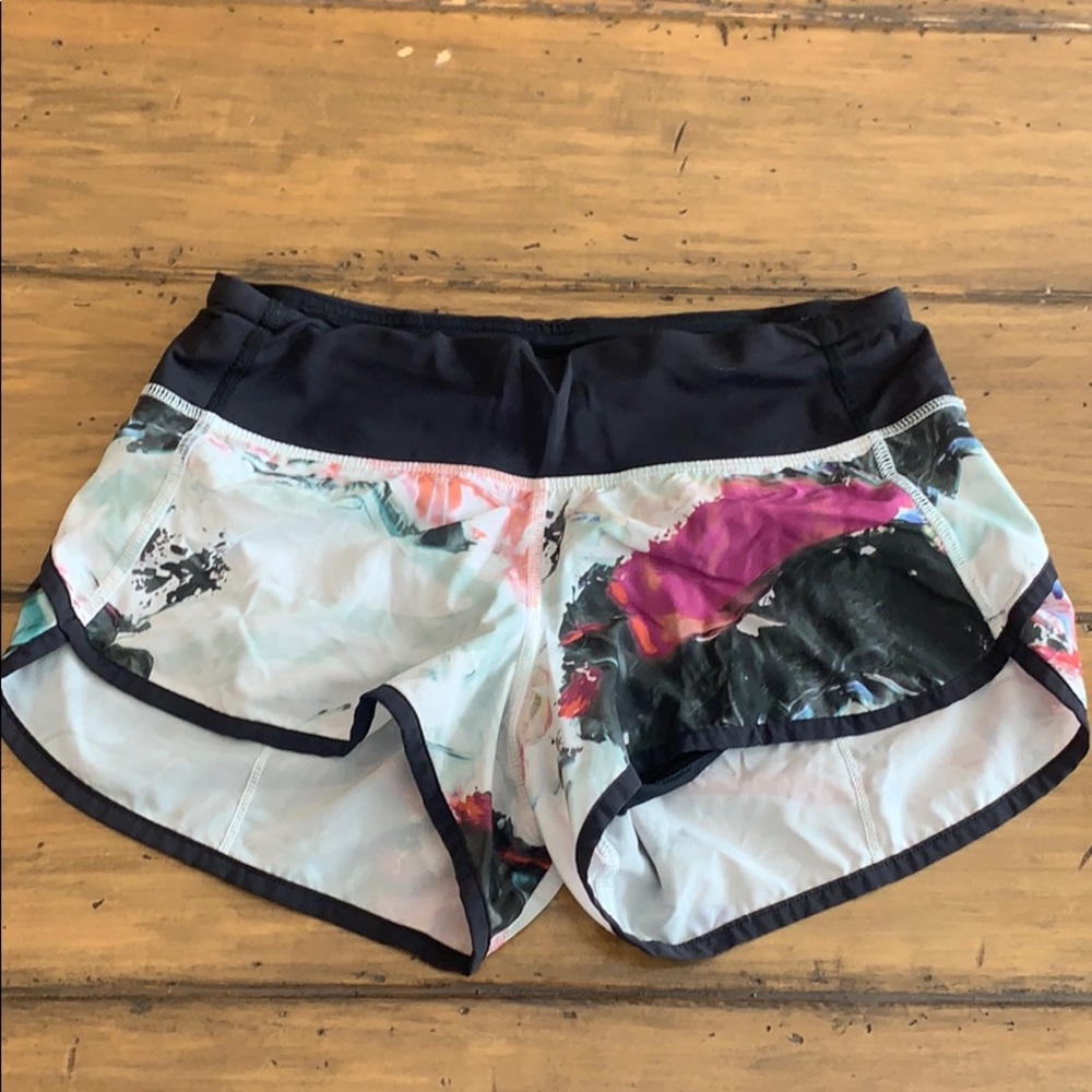 Lululemon shorts!